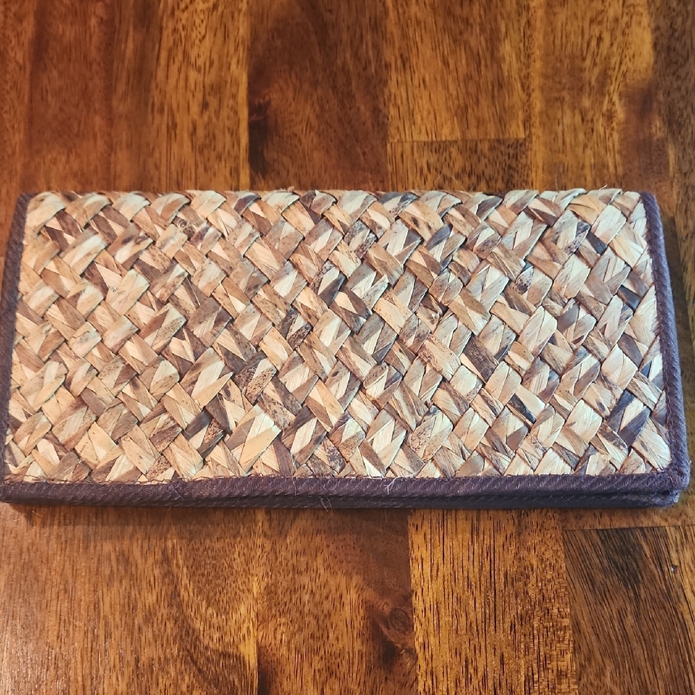 Womens Natural Woven Raffia Wallet Clutch EUC
